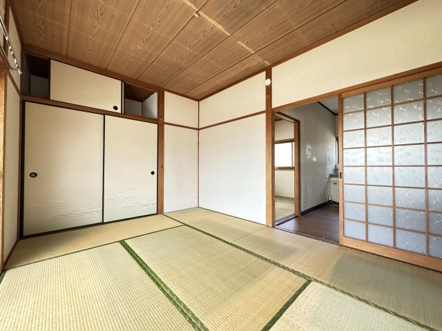 【和室】 | 白銀貸家 | 収納が沢山あり、日用品や雑貨など収納できます！
