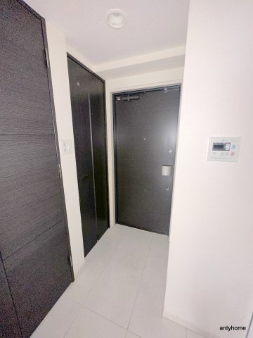 アーデン堺筋本町　仲介手数料無料の玄関