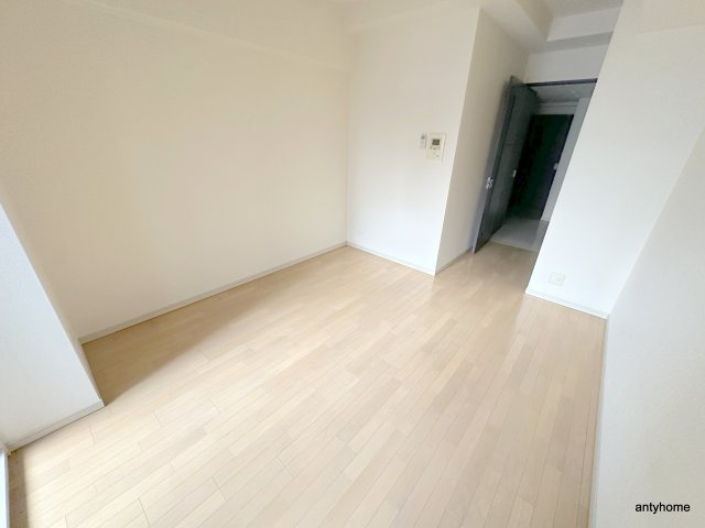 アーデン堺筋本町　仲介手数料無料の居間・リビング