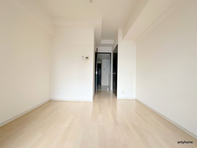 アーデン堺筋本町　仲介手数料無料の居間・リビング