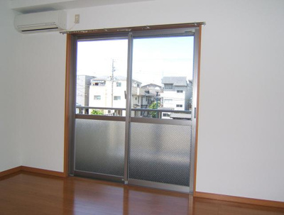 【展望】 | ハイムグレース | 洋室