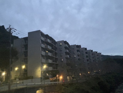 【外観】サンロイヤル池田バードヒルズ３号館 