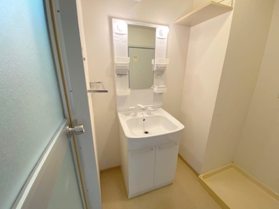 【洗面所】 | シャトーアルベール