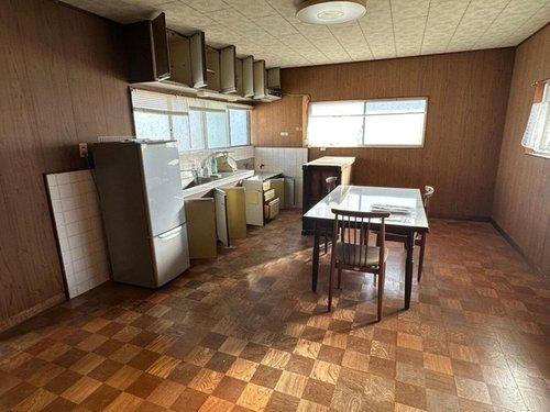 大島　中古戸建のキッチン|ダイニングキッチン