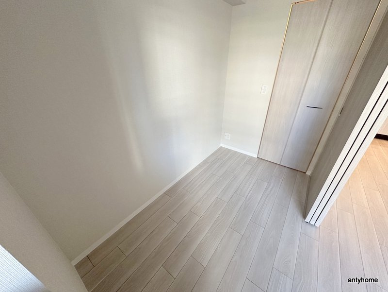 エスグランデ難波グランツ　仲介手数料無料の洋室