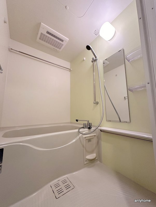 エスグランデ難波グランツ　仲介手数料無料の浴室