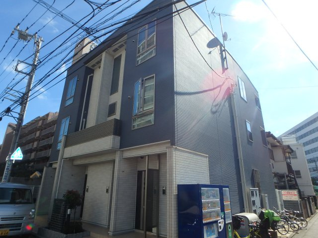 プリマヴェラ・元住の外観|2013年完成、更新料ナシ（事務手数料22000円）♪