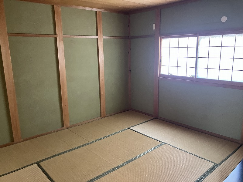 各務原市蘇原清住町４丁目の和室