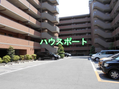 【駐車場】 | パデシオン宇治伊勢田Ⅱ番館