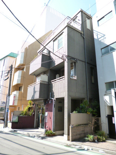 フラット・ミタニの外観|☆耐震性、耐火性に優れたへーベルメゾン☆