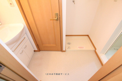 【洗面所】 | パルフェ三隈Ｃ | スペースが確保できる洗面所です
パルフェ三隈C棟　103号室　2022/6/3撮影