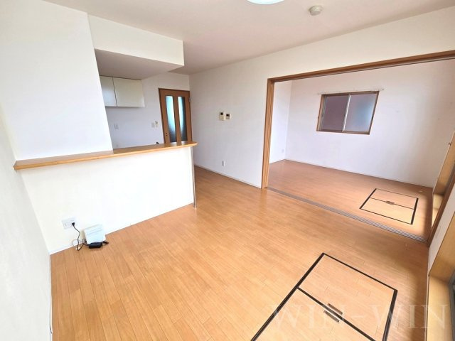 ルネスグランドール Ⅱの居間・リビング