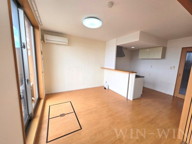 ルネスグランドール Ⅱの居間・リビング