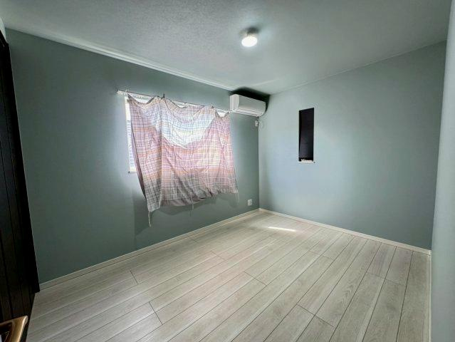 私部南3丁目　中古一戸建ての子供部屋|洋室6.0帖　クローゼット
■物件内覧・資金計画相談・住宅ローン相談、リフォーム相談、お問合せ受付中■
※当日・翌日のご内覧、ご相談はお電話でのお問合せがスムーズです！