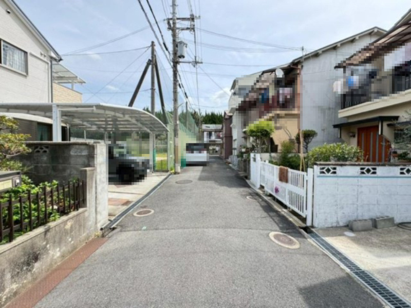 私部南3丁目　中古一戸建ての前面道路含む現地写真|■物件内覧・資金計画相談・住宅ローン相談、リフォーム相談、お問合せ受付中■
※当日・翌日のご内覧、ご相談はお電話でのお問合せがスムーズです！