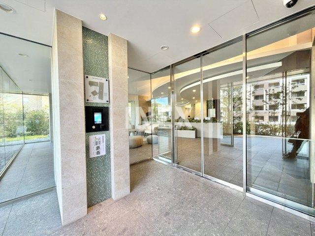横浜市神奈川区片倉１丁目の賃貸マンションのロビー