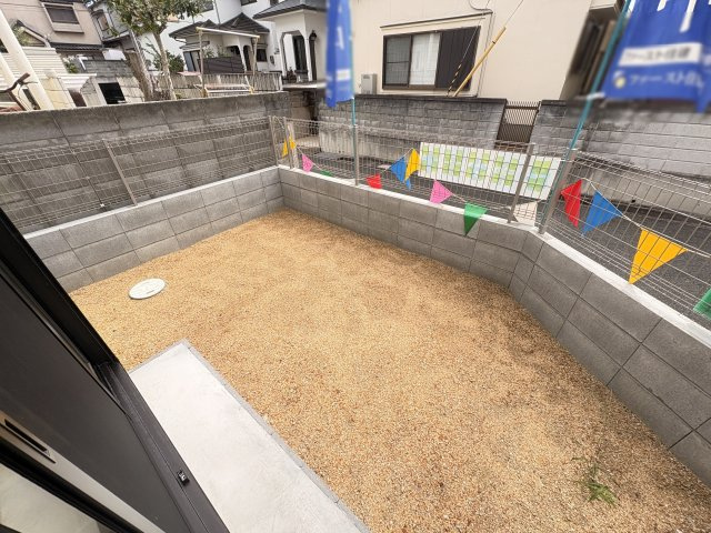 神戸市西区長畑町　新築戸建の庭