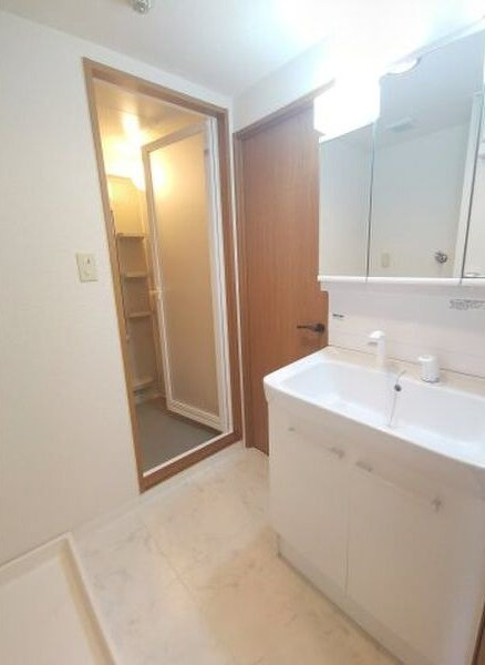 シャルマン高社の洗面所