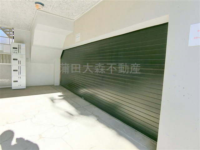 ブルーコート池上の駐車場