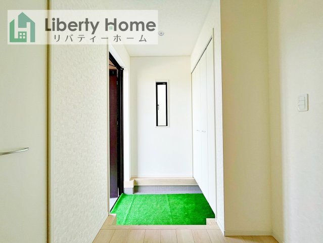 つくば市中別府第1　新築戸建の玄関