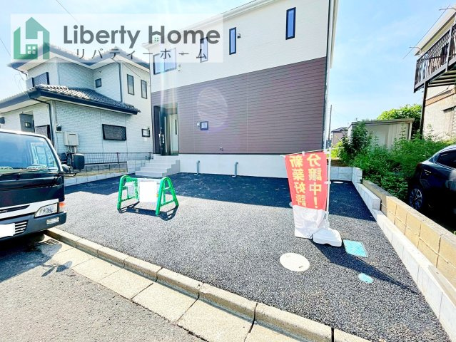 つくば市中別府第1　新築戸建の駐車場