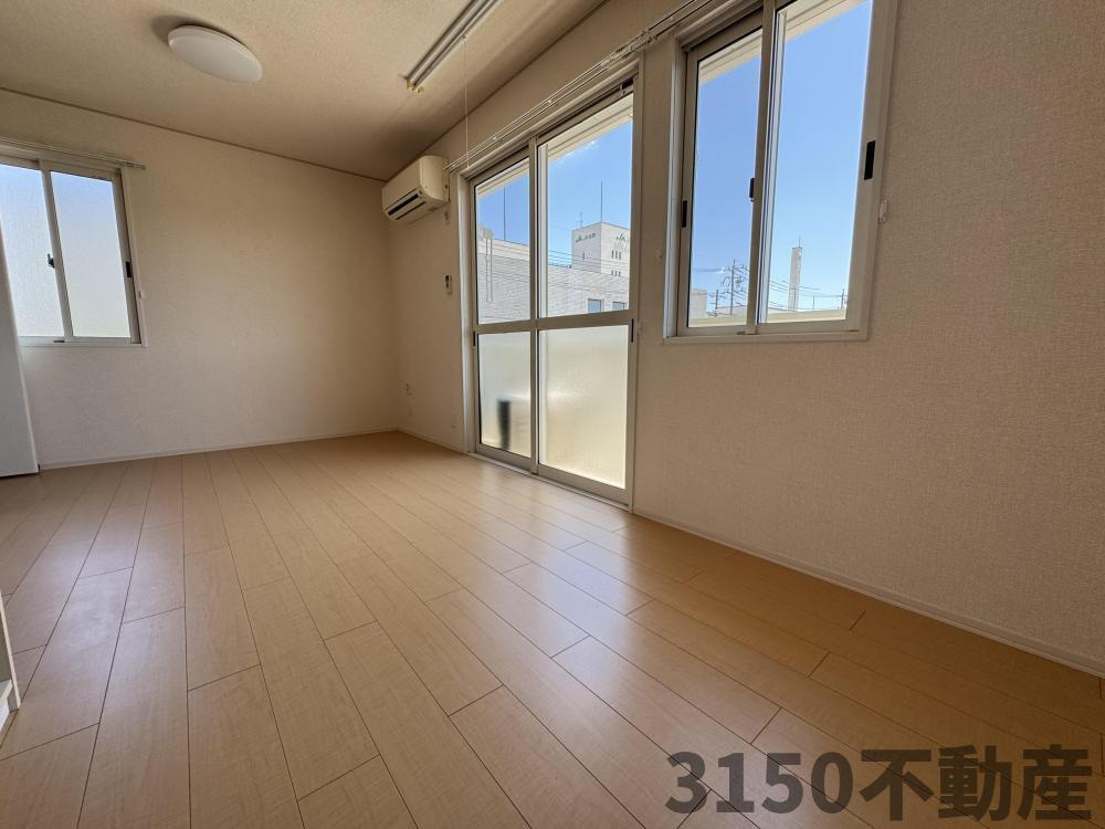 アムール江添の内装