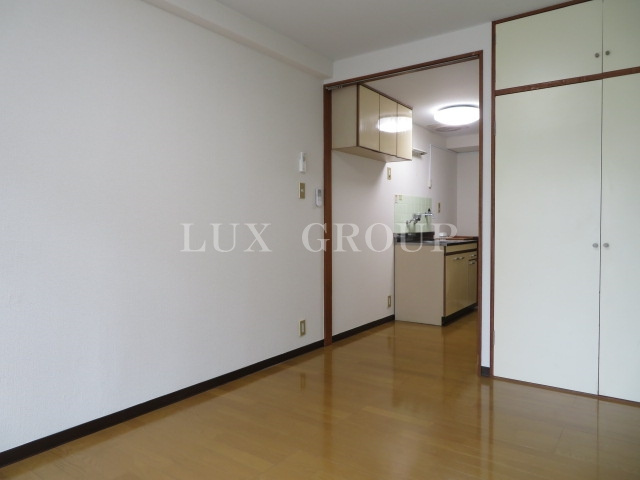 【居間・リビング】 | グリーンハイム桜塚