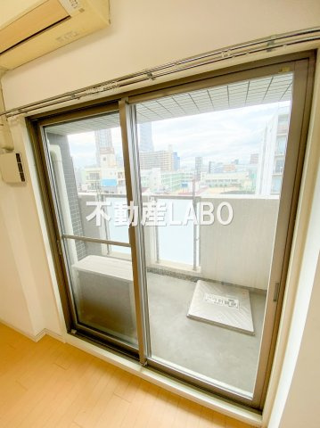 アドバンス大阪ベイストリートのバルコニー