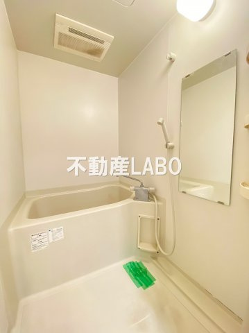 アドバンス大阪ベイストリートの浴室