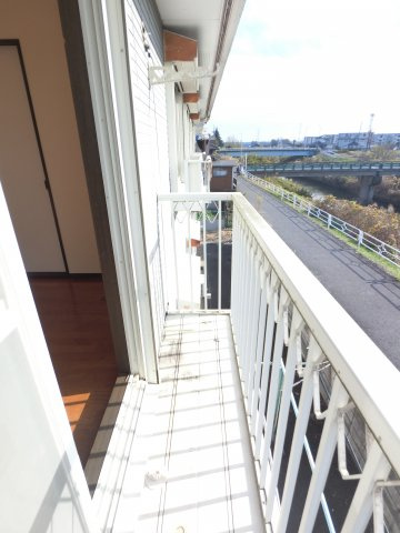 【バルコニー】