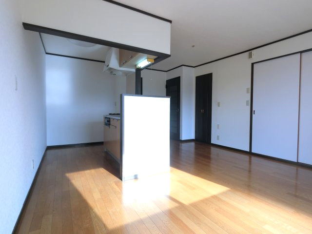 【居間・リビング】