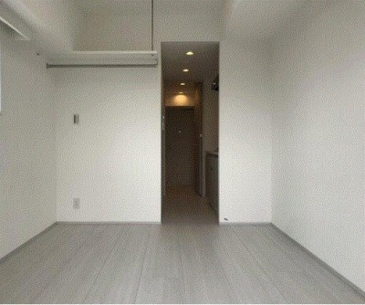 【居間・リビング】Ｂ　ＣＩＴＹ　ＹＯＫＯＨＡＭＡ　ＳＴＡＴＩＯＮ　ＳＱＵＡＲＥ 