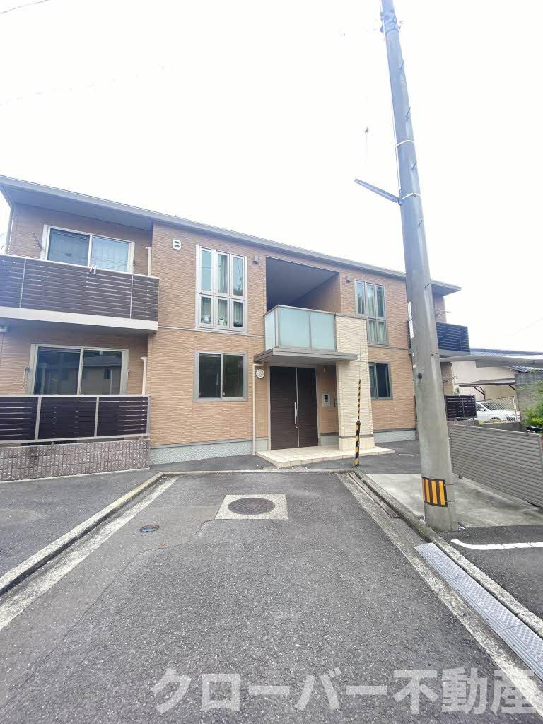 シャーメゾン善通寺町 B棟の外観