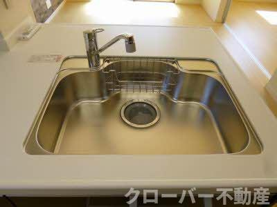 シャーメゾン善通寺町 B棟のキッチン