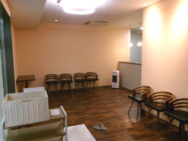 ユタカ第2ビルの内装