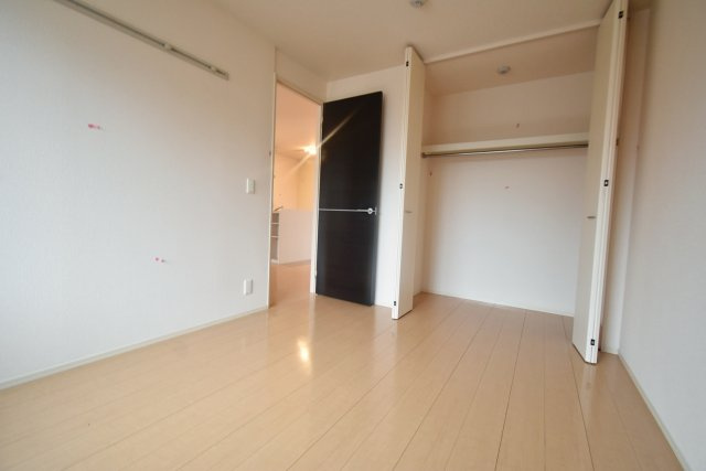 ラナコートの洋室|6帖洋室