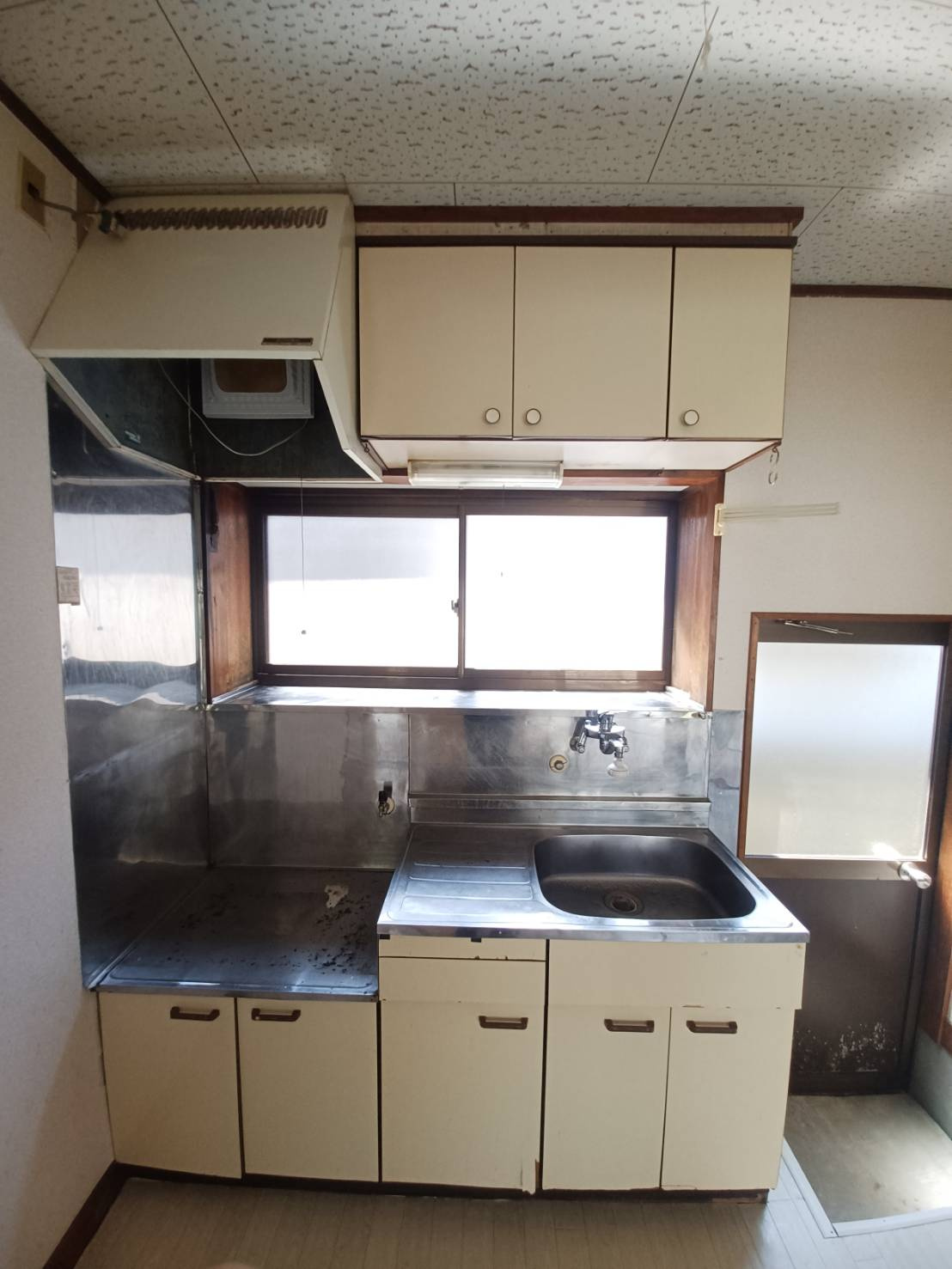 みどり宅建寺前貸家のキッチン