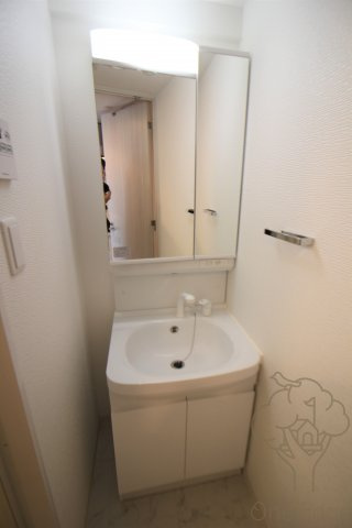 S-RESIDENCE新大阪Ridenteの独立洗面台