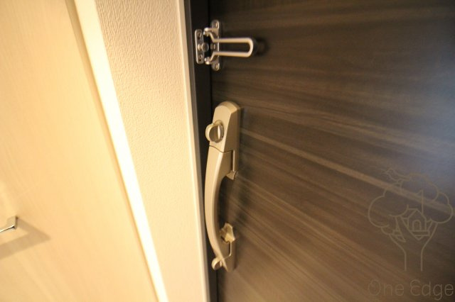 S-RESIDENCE新大阪Ridenteの玄関