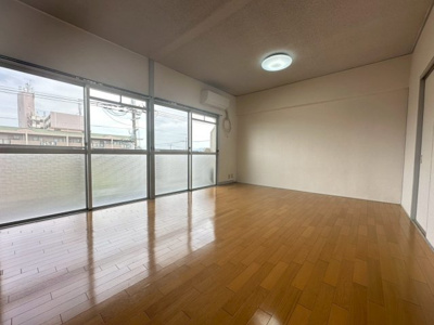 【寝室】 | ミタカハイツ