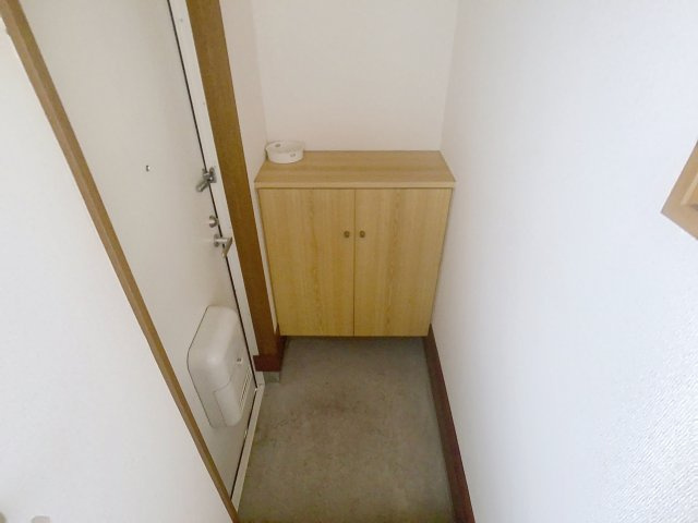 シティハイツよこやまの玄関