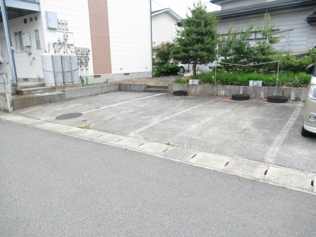 シティハイツよこやまの駐車場