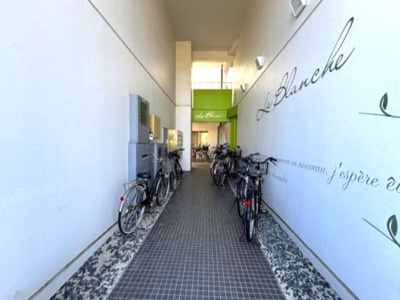 【ロビー】 | Le・Blanche