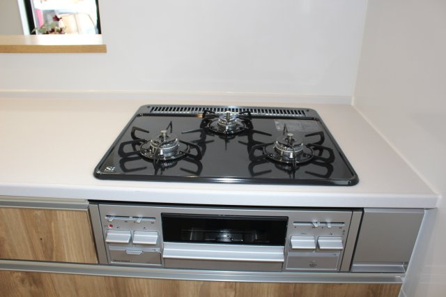 小倉南区湯川新町4丁目4期のキッチン