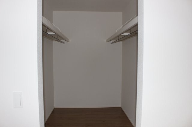 小倉南区湯川新町4丁目4期の収納