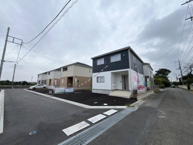 【前面道路含む現地写真】 | 上里町勅使河原第17  クレイドルガーデン　新築戸建　全7棟　7号棟