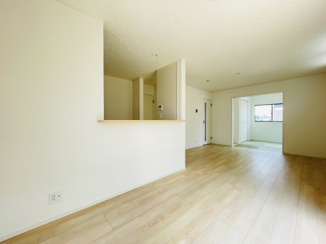 【居間・リビング】 | 上里町勅使河原第17  クレイドルガーデン　新築戸建　全7棟　7号棟