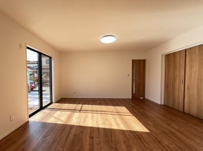 【居間・リビング】