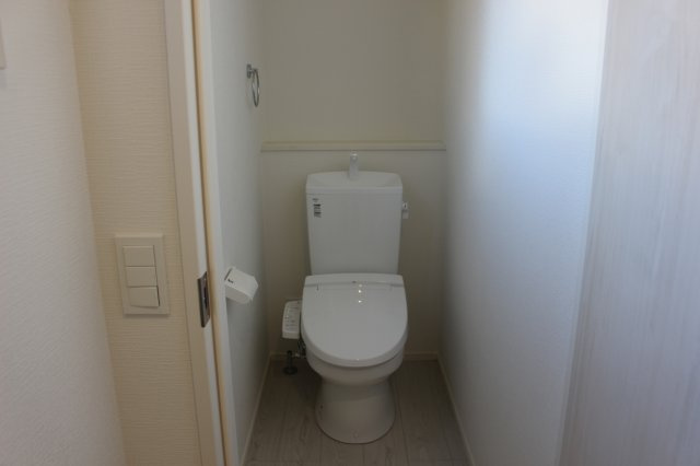 小倉南区中曽根4丁目5期のトイレ