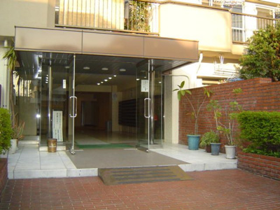 【エントランス】 | ライオンズマンション三宿